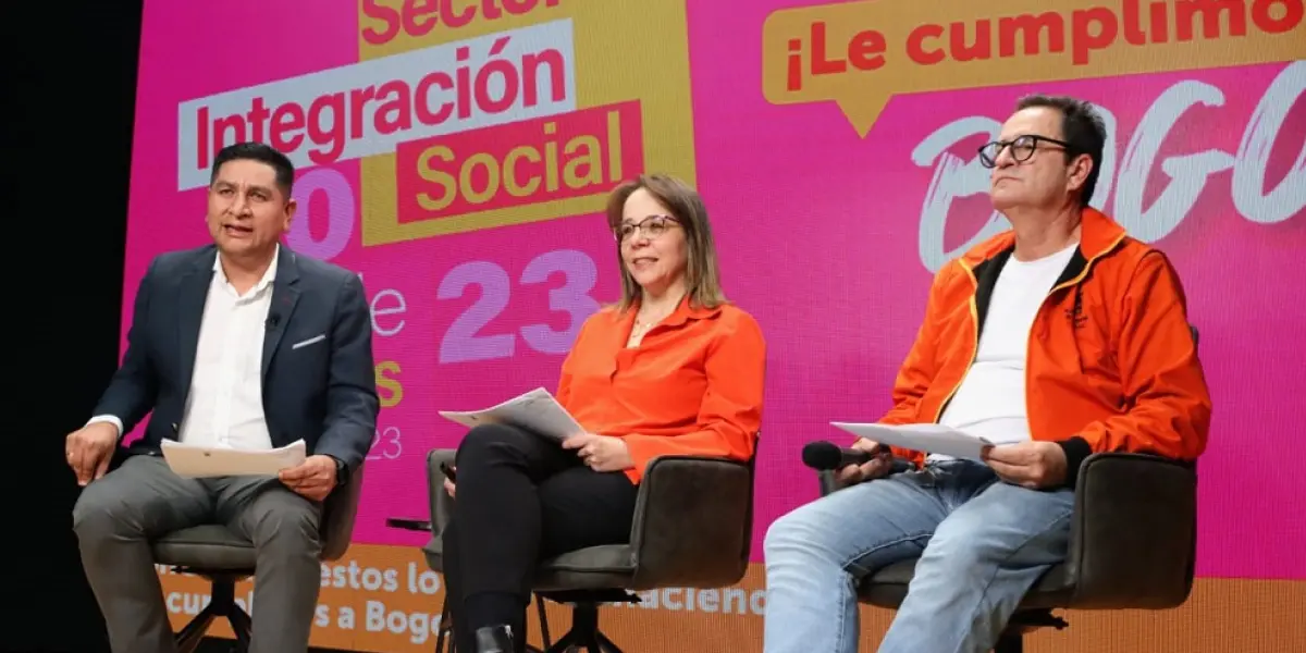 Estudio con pantallas